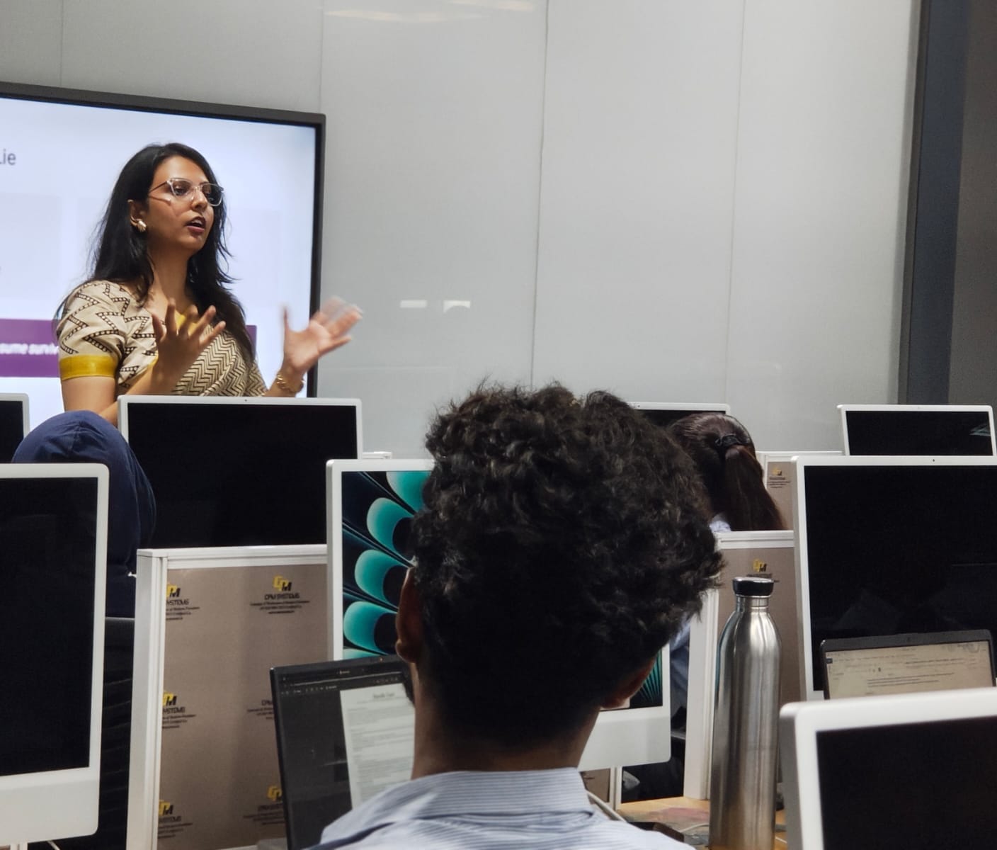 Harshita Agarwal in conversation with participants during a workshop